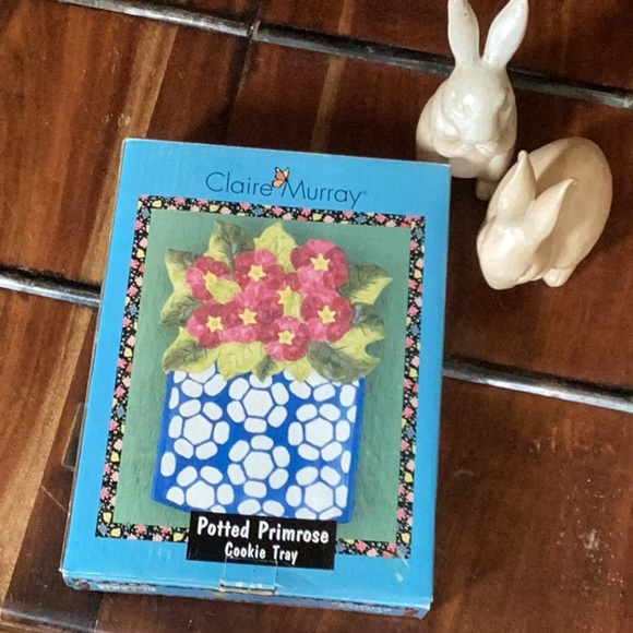 SAKURA Claire Murray Potted Primrose Cookie Tray, New in Box - Picture 2 of 9
